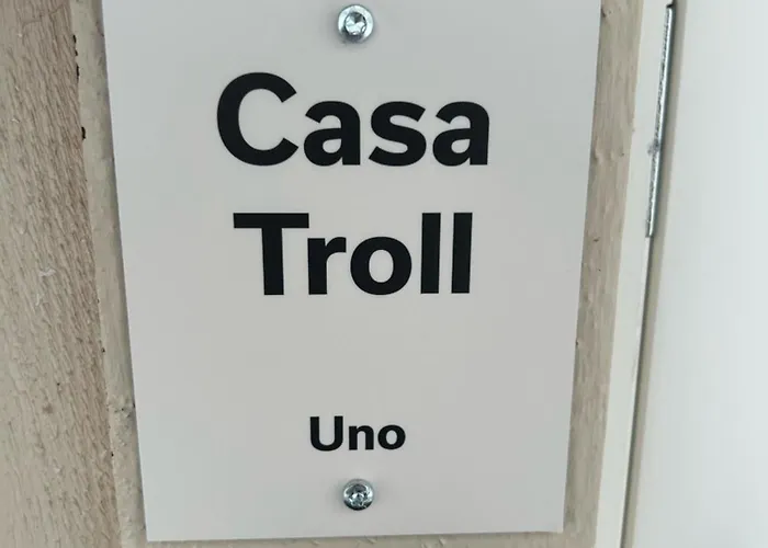 Casa Troll *
