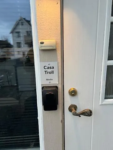 Casa Troll *
